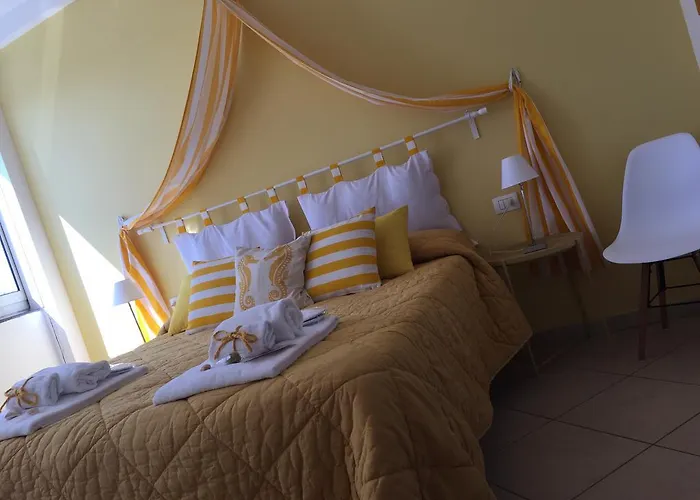 L'approdo Nocleg ze śniadaniem 3*