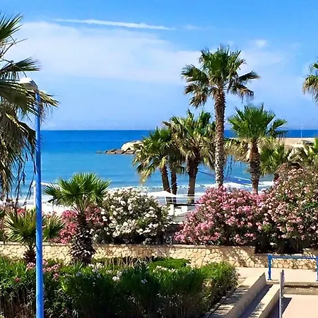 Bed & Breakfast L'approdo 3*